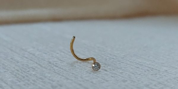 Piercing Nostril Titânio Ponto de Luz