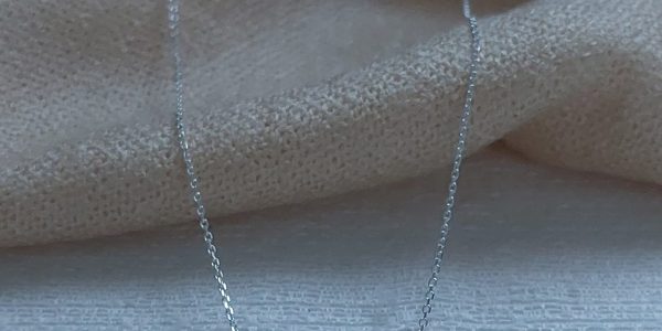 Corrente Prata Dois Corações Entrelaçados