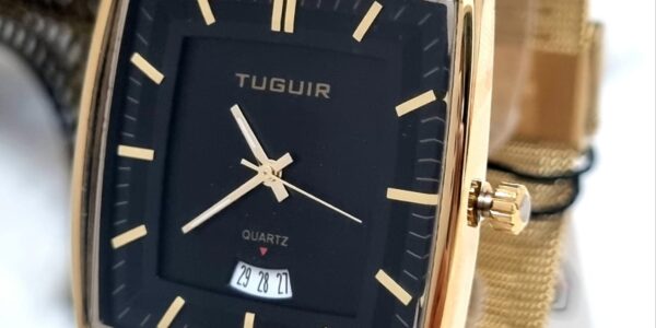 Relógio Feminino Tuguir Dourado Quadrado