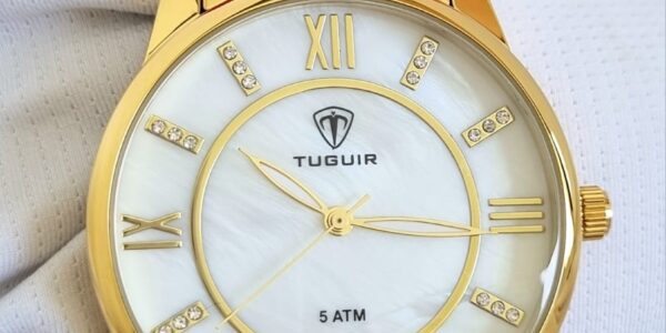 Relógio Feminino Tuguir Em Aço inox (dourado) Números Romanos